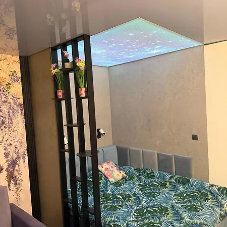 Baltic Portovo Lavender River View Private Garden Apartment